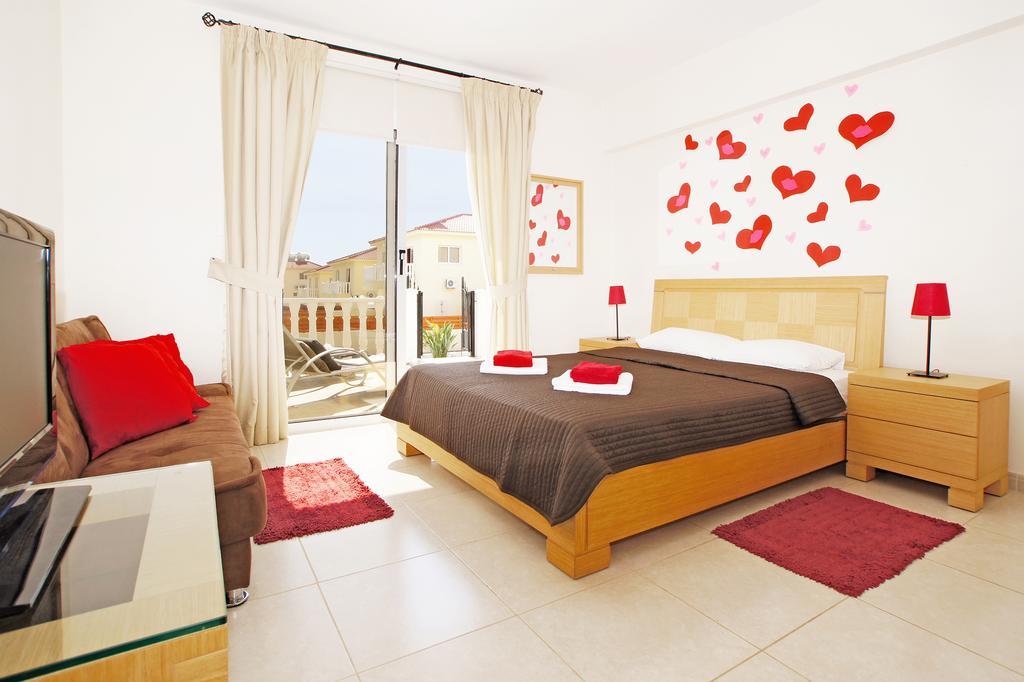 Apartament Nissi Beach